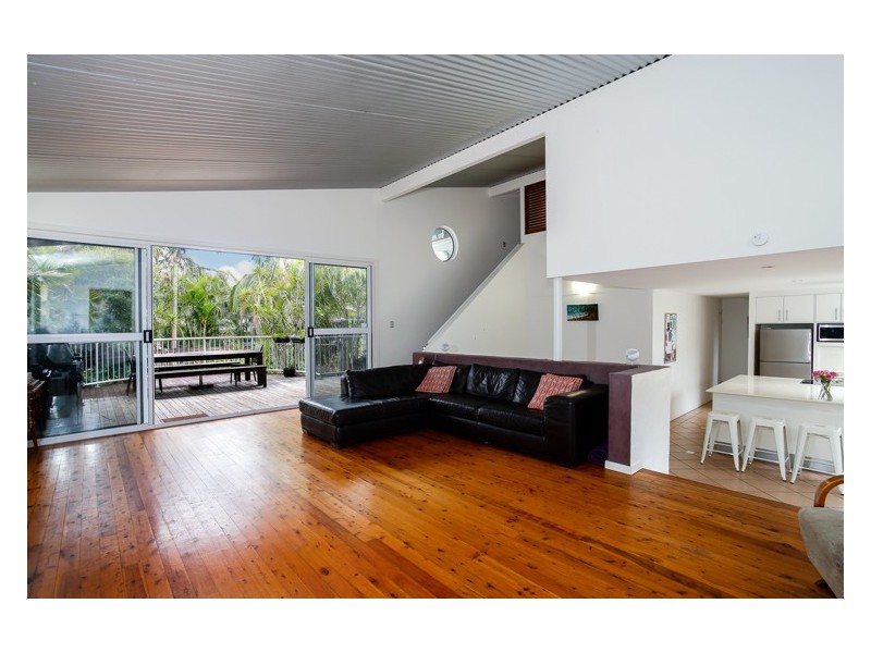 33 Newfield, Sunrise Beach QLD 4567