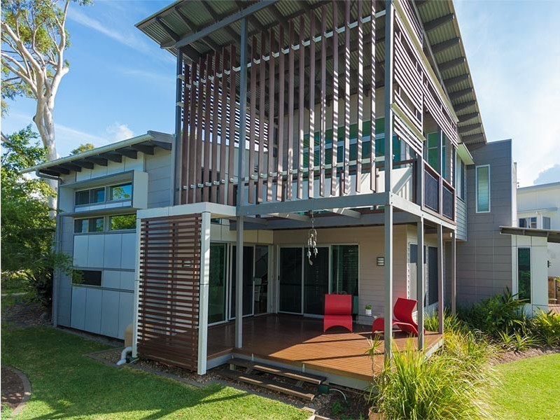 2 Jacksonia Place, Noosaville QLD 4566
