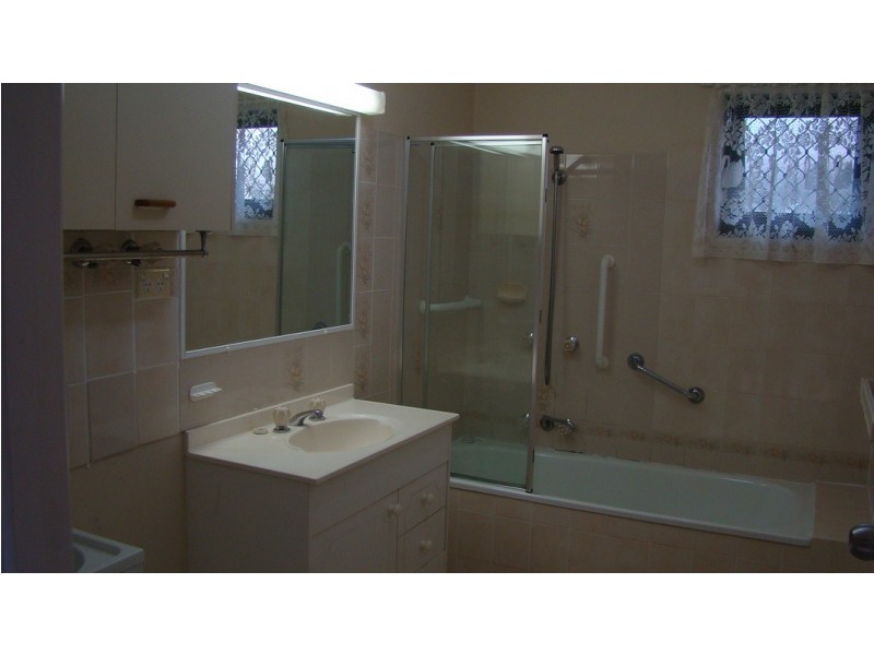 216/4 Melody Court, Warana QLD 4575