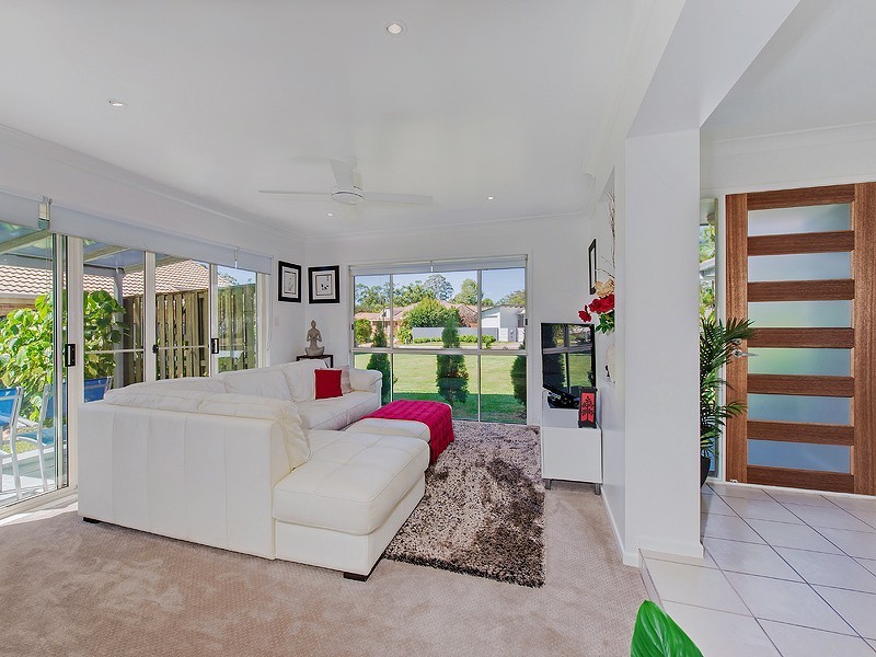 3 Wedgetail Lane, Noosaville QLD 4566