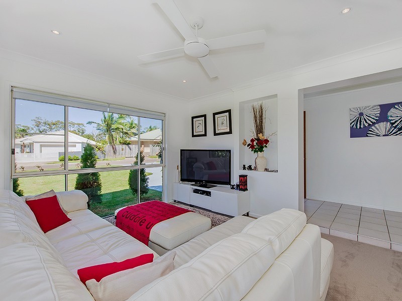 3 Wedgetail Lane, Noosaville QLD 4566