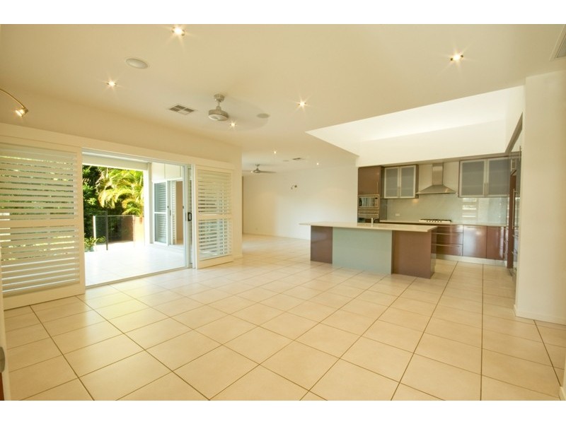 12 Bunker Court, Peregian Springs QLD 4573