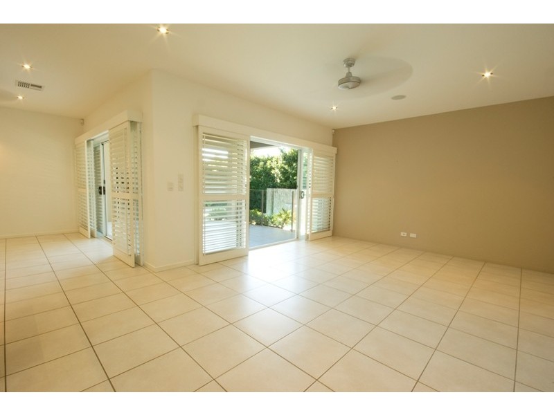 12 Bunker Court, Peregian Springs QLD 4573
