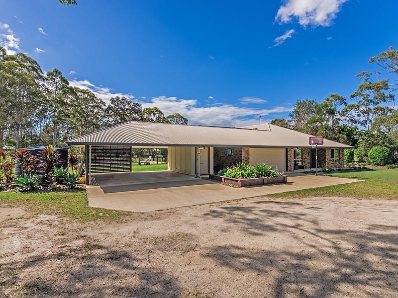 104 Woodhaven Way, Cooroibah QLD 4565