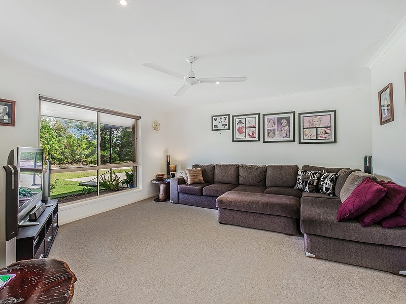 104 Woodhaven Way, Cooroibah QLD 4565
