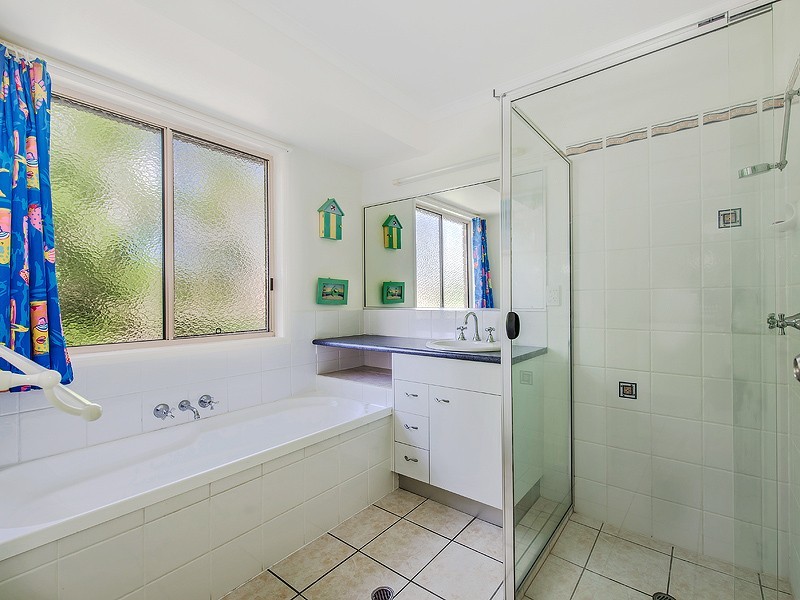 104 Woodhaven Way, Cooroibah QLD 4565