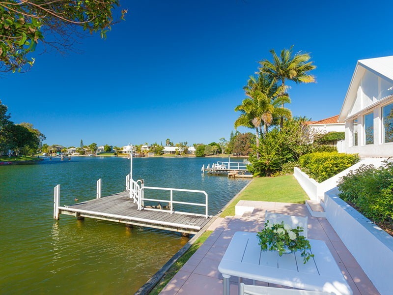 5 Riverbreeze Ave, Noosa Waters QLD 4566