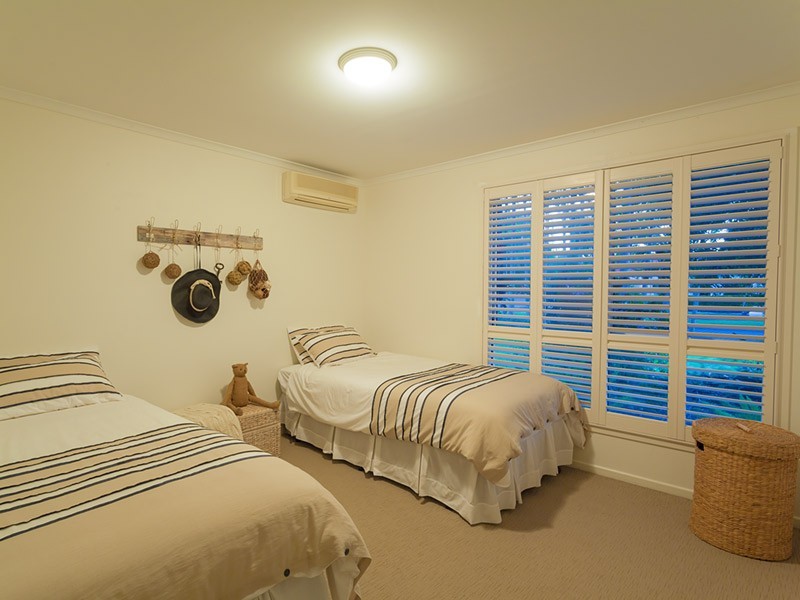 5 Riverbreeze Ave, Noosa Waters QLD 4566