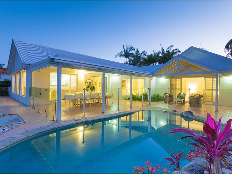 5 Riverbreeze Ave, Noosa Waters QLD 4566