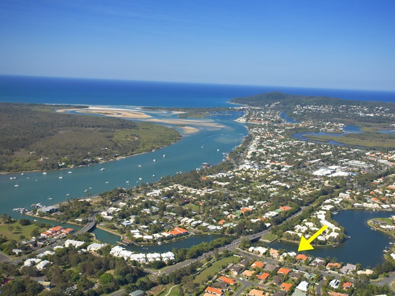 5 Riverbreeze Ave, Noosa Waters QLD 4566