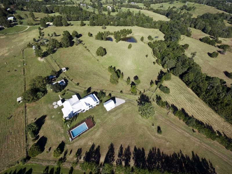 74 Frogmouth Lane, Lake Macdonald QLD 4563