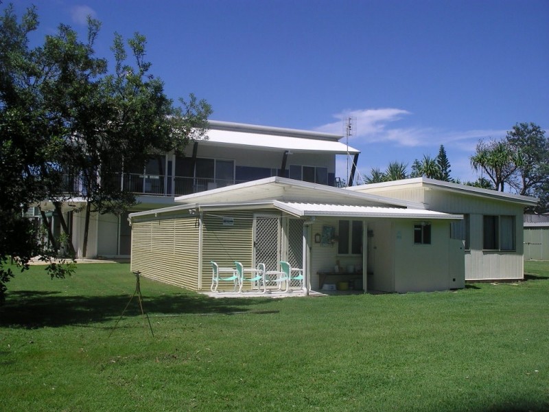 2 THE ESPLANADE, Noosa North Shore QLD 4565