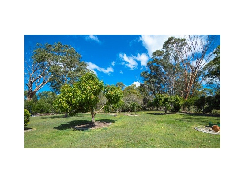 121 Woodhaven Way, Cooroibah QLD 4565