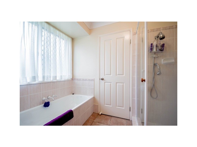 121 Woodhaven Way, Cooroibah QLD 4565