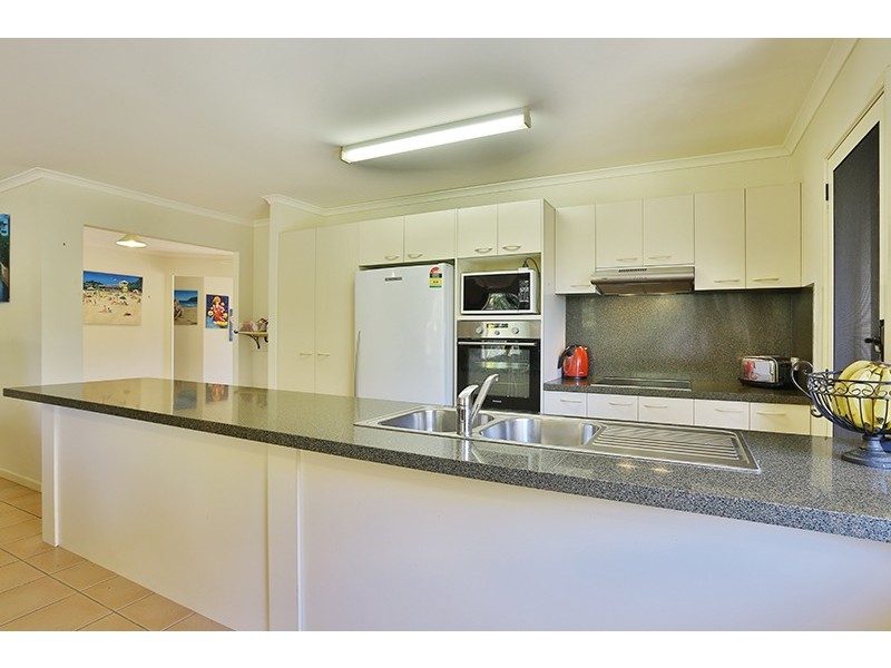 4 Oakwood Close, Tewantin QLD 4565