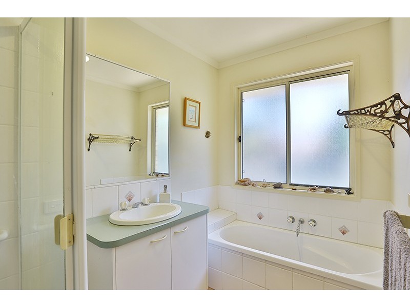 4 Oakwood Close, Tewantin QLD 4565