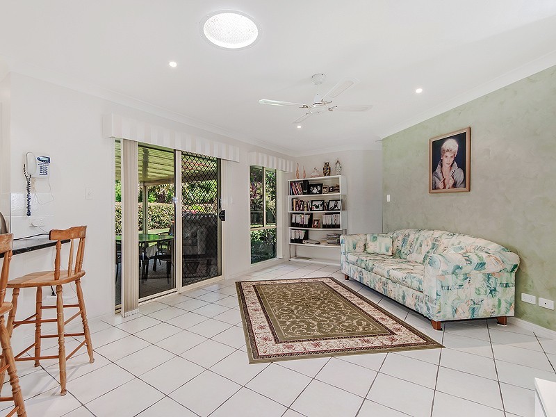 27 Ashgrove Drive, Cooroy QLD 4563