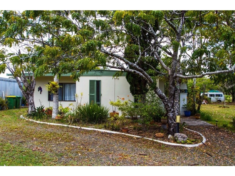 Cooroibah QLD 4565