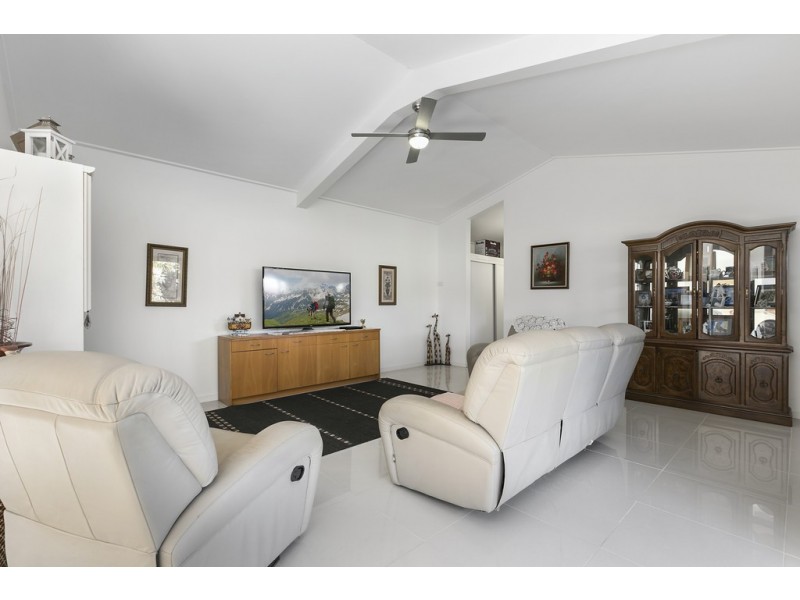 29A Jirrima Cres, Cooroibah QLD 4565