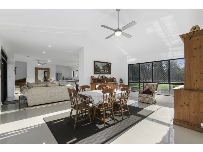 29A Jirrima Cres, Cooroibah QLD 4565