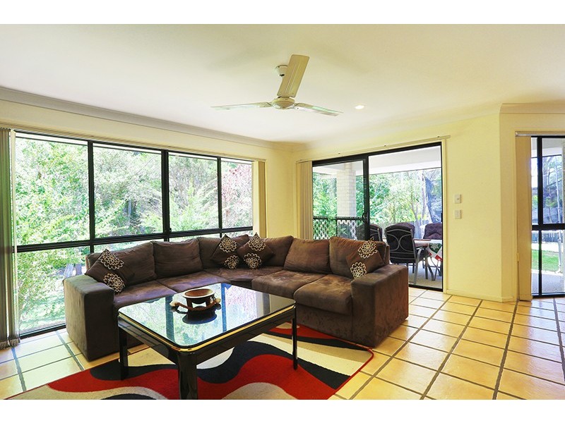 17 Burgess Drive, Tewantin QLD 4565