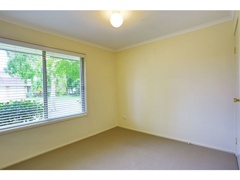74 Lake Entrance Boulevard, Noosaville QLD 4566