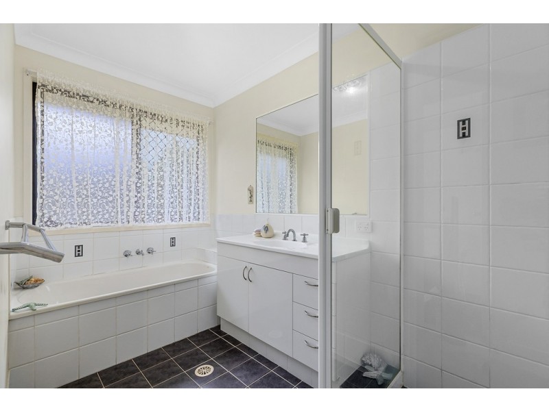 39 Edington Drive, Cooroibah QLD 4565