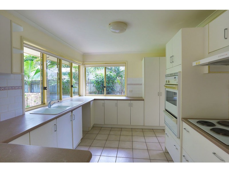 13 Tinaroo Place, Tewantin QLD 4565