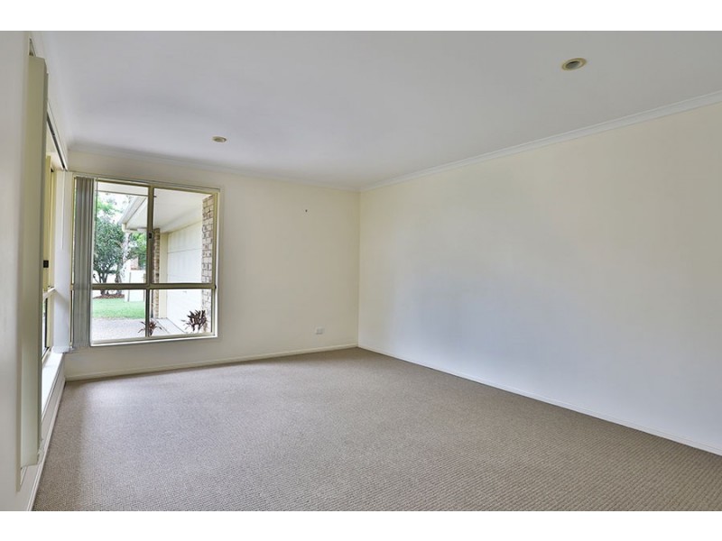 13 Tinaroo Place, Tewantin QLD 4565