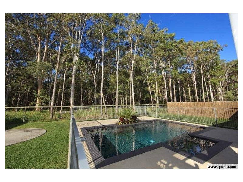 20 Moorhen Place, Noosaville QLD 4566