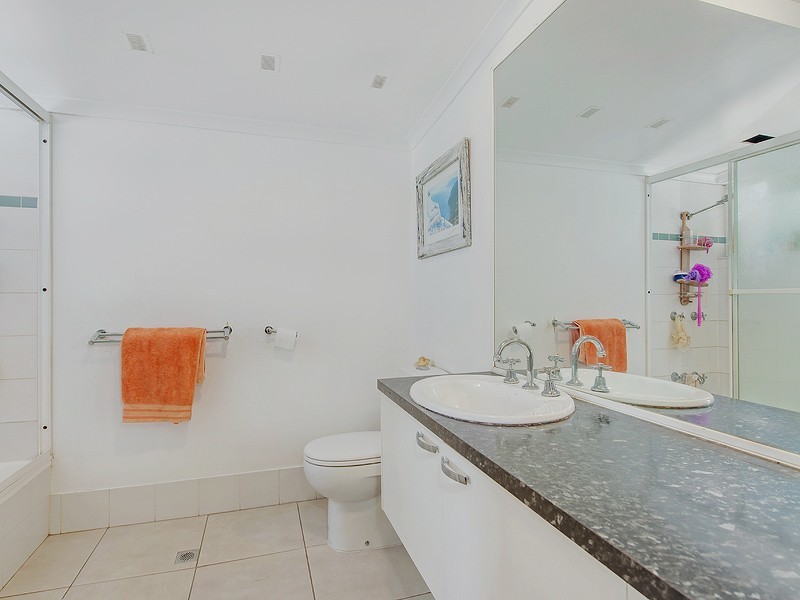 33/12 Robert Street (Coral Beach Resort), Noosaville QLD 4566