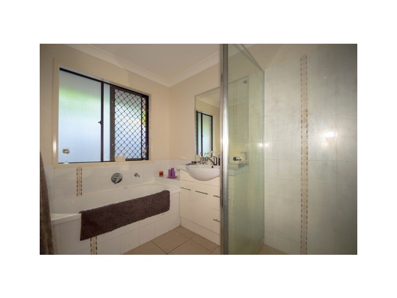 27 Dianella Court, Cooroy QLD 4563