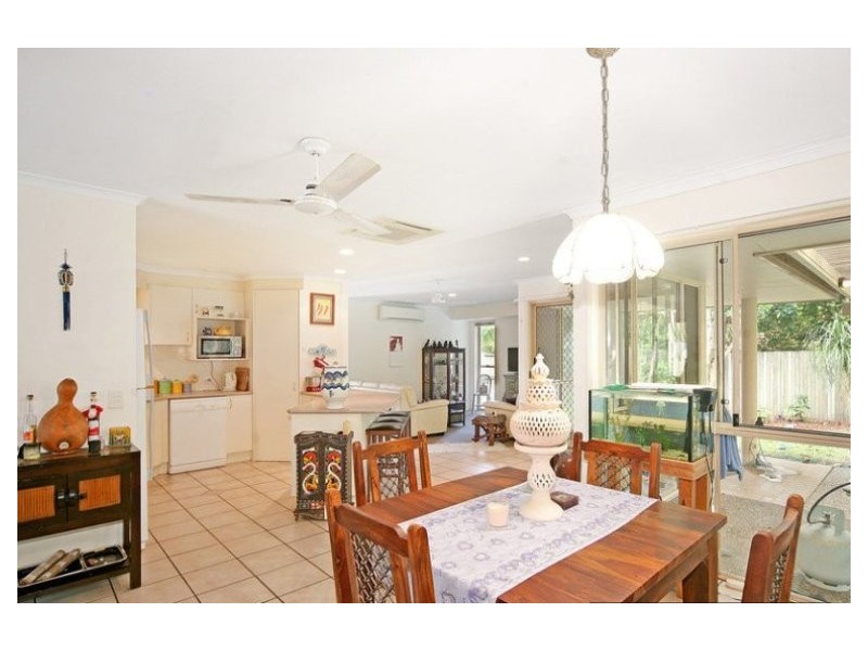 110 Griffith Avenue, Tewantin QLD 4565