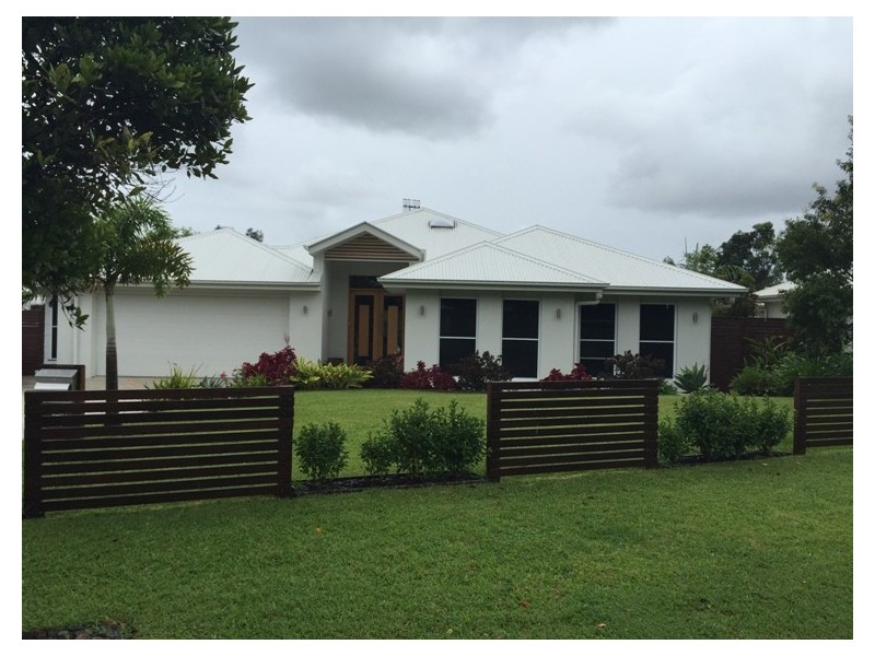10 Attenuatta, Noosaville QLD 4566