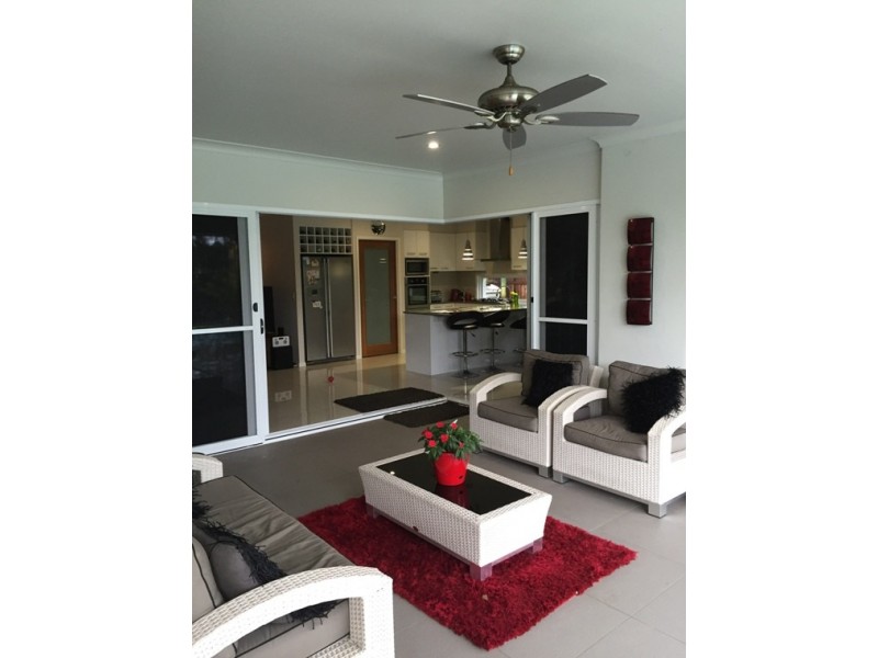 10 Attenuatta, Noosaville QLD 4566