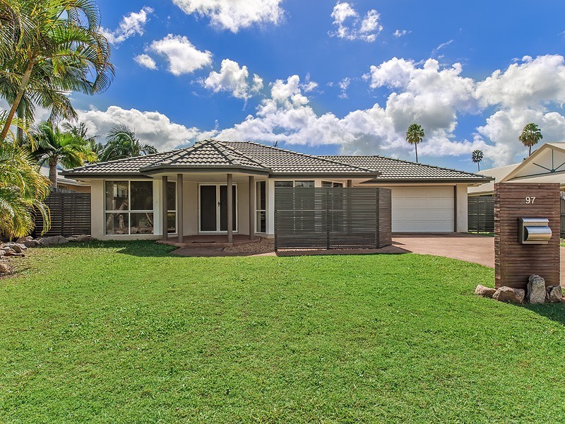 97 Griffith Avenue, Tewantin QLD 4565