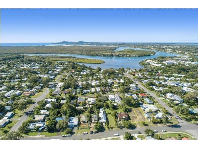 69-71 Werin Street, Tewantin QLD 4565