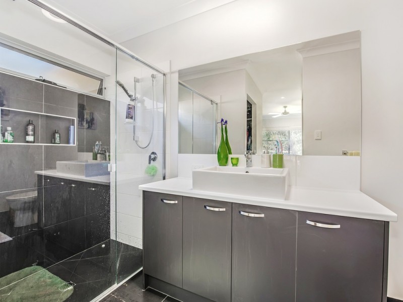 15 Azolla Circuit, Noosaville QLD 4566