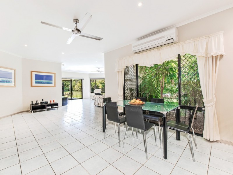10 Craigslea Court, Cooroibah QLD 4565