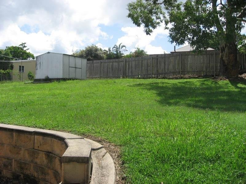30 Oak Street, Cooroy QLD 4563