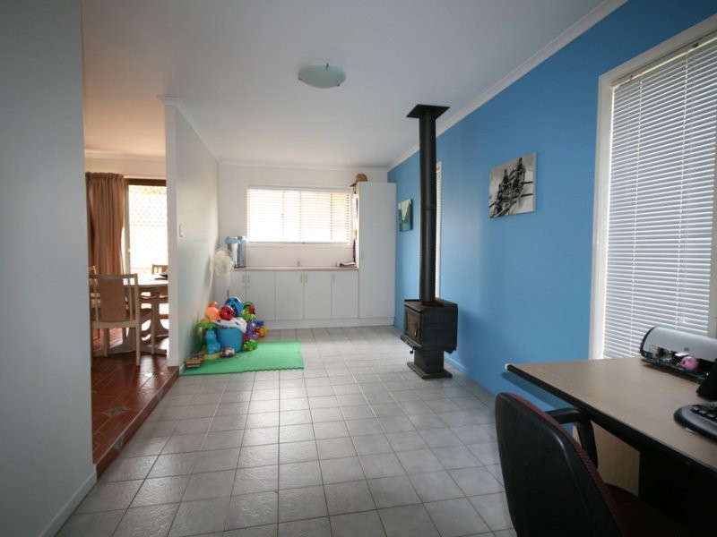 30 Oak Street, Cooroy QLD 4563