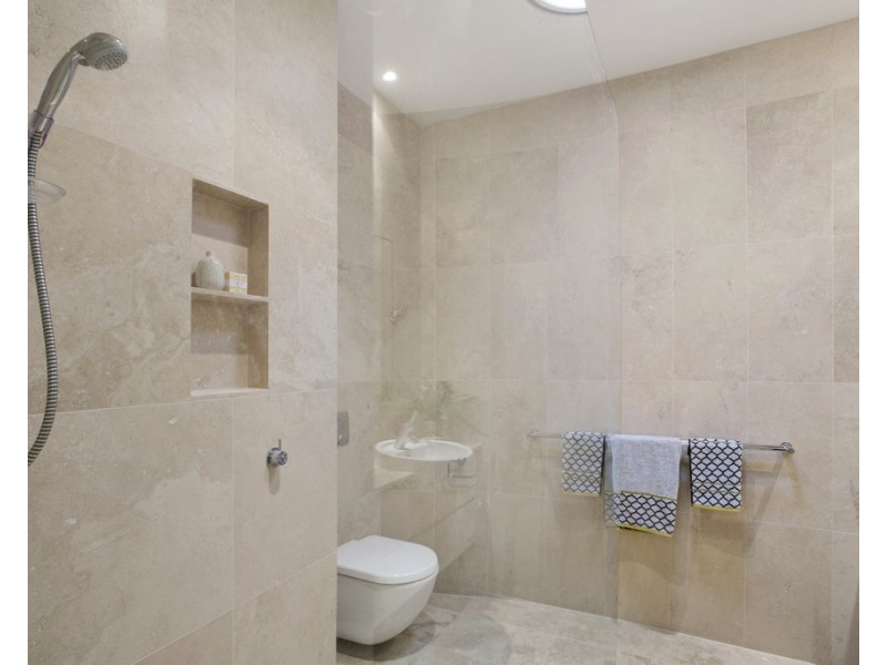 708/61 Noosa Springs Drive, Noosa Heads QLD 4567