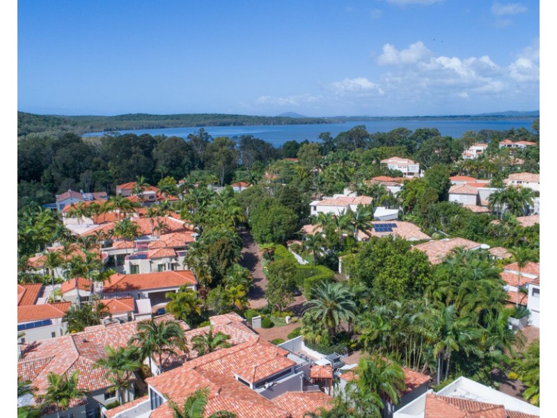 708/61 Noosa Springs Drive, Noosa Heads QLD 4567