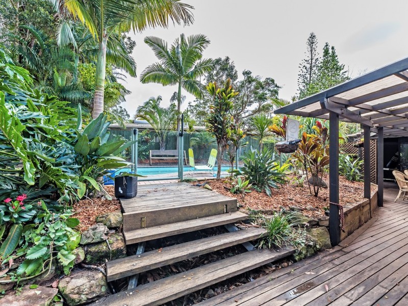33 Griffith Avenue, Tewantin QLD 4565