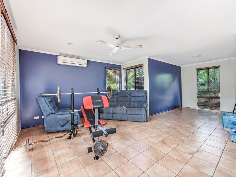 33 Griffith Avenue, Tewantin QLD 4565