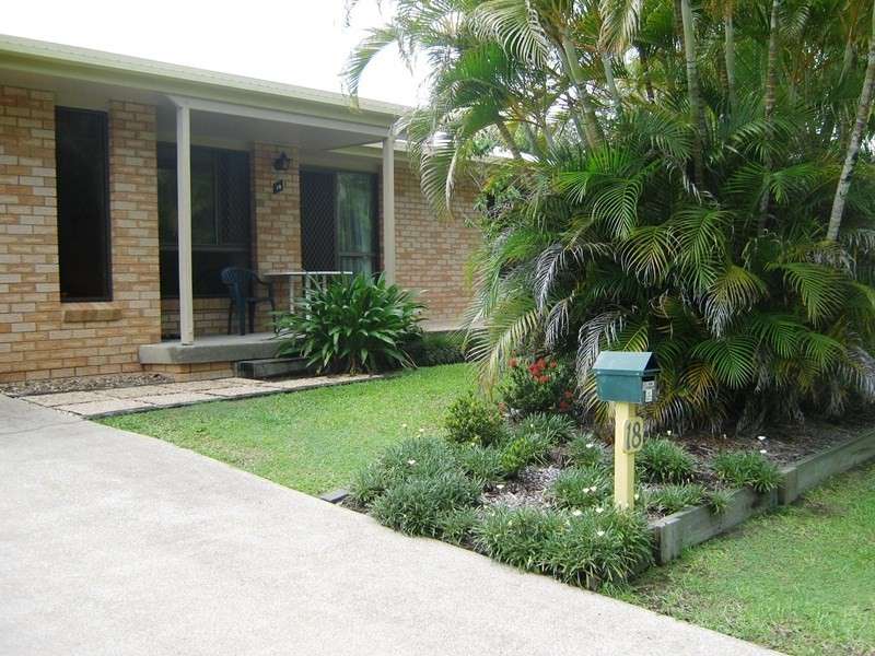 18 Gleneagles Drive, Tewantin QLD 4565