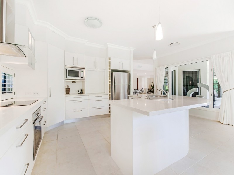 33 Cooroibah Crescent, Tewantin QLD 4565