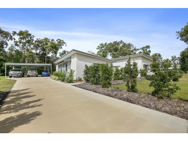70 Lancaster Lane, Cooroibah QLD 4565