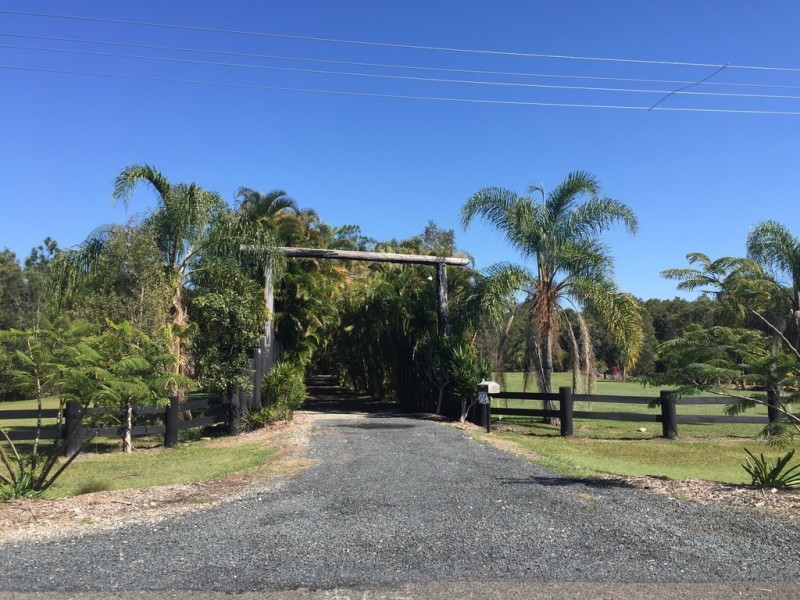 27a Jirrima Crescent, Cooroibah QLD 4565