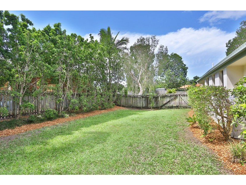 74 Lake Entrance Boulevard, Noosaville QLD 4566